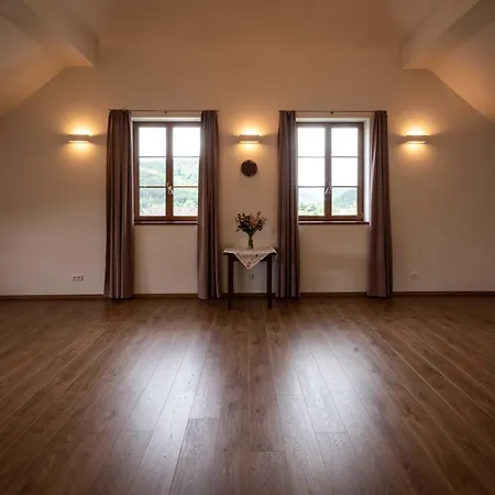 بيت ضيافة Sablikuv Mlyn Lomnicka (Brno-Country)